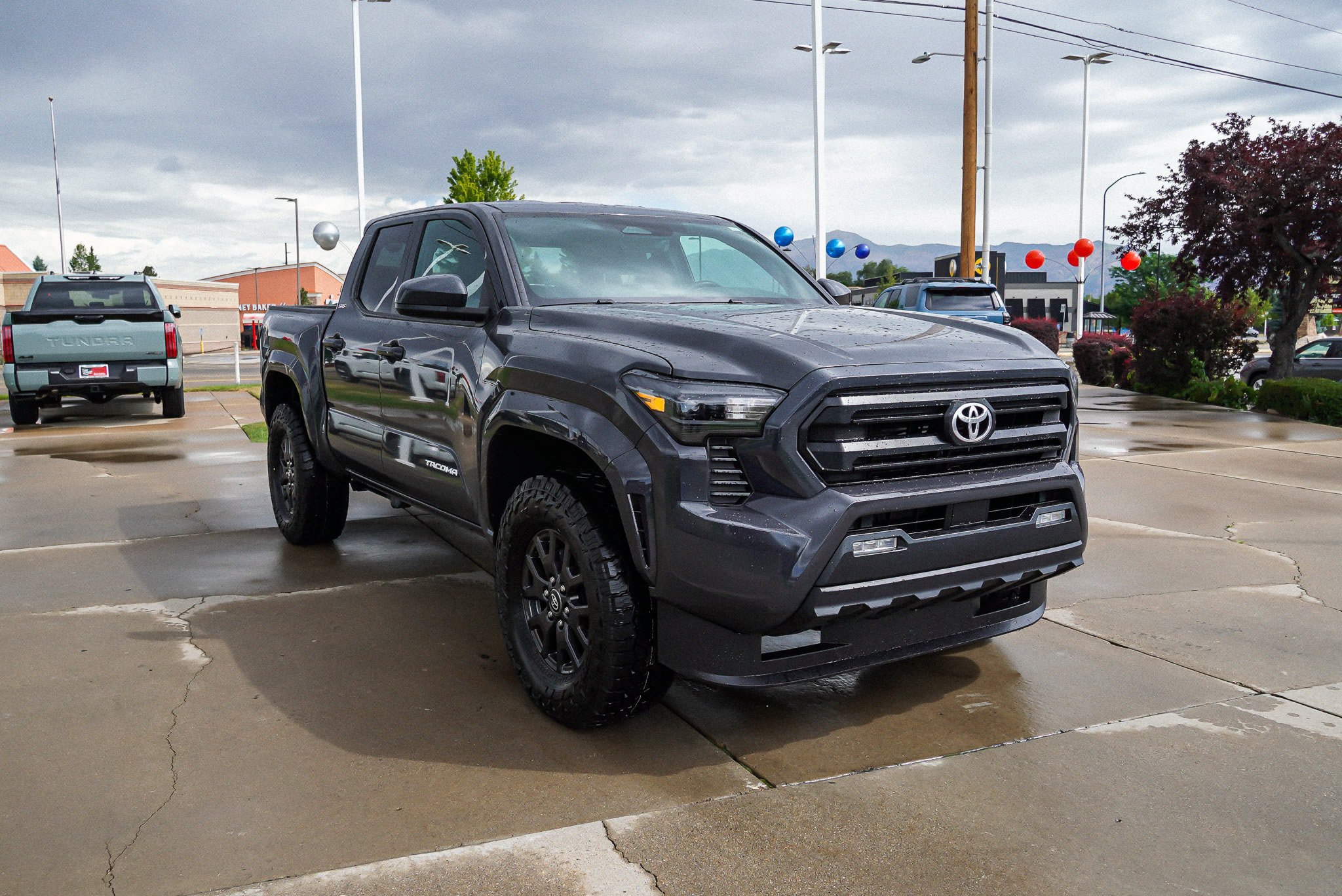 Certified 2025 Toyota Tacoma SR5 AWD/4WD image 2