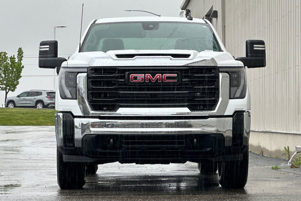 New 2026 GMC Sierra 2500 Pro w/ Convenience Package AWD/4WD image 9