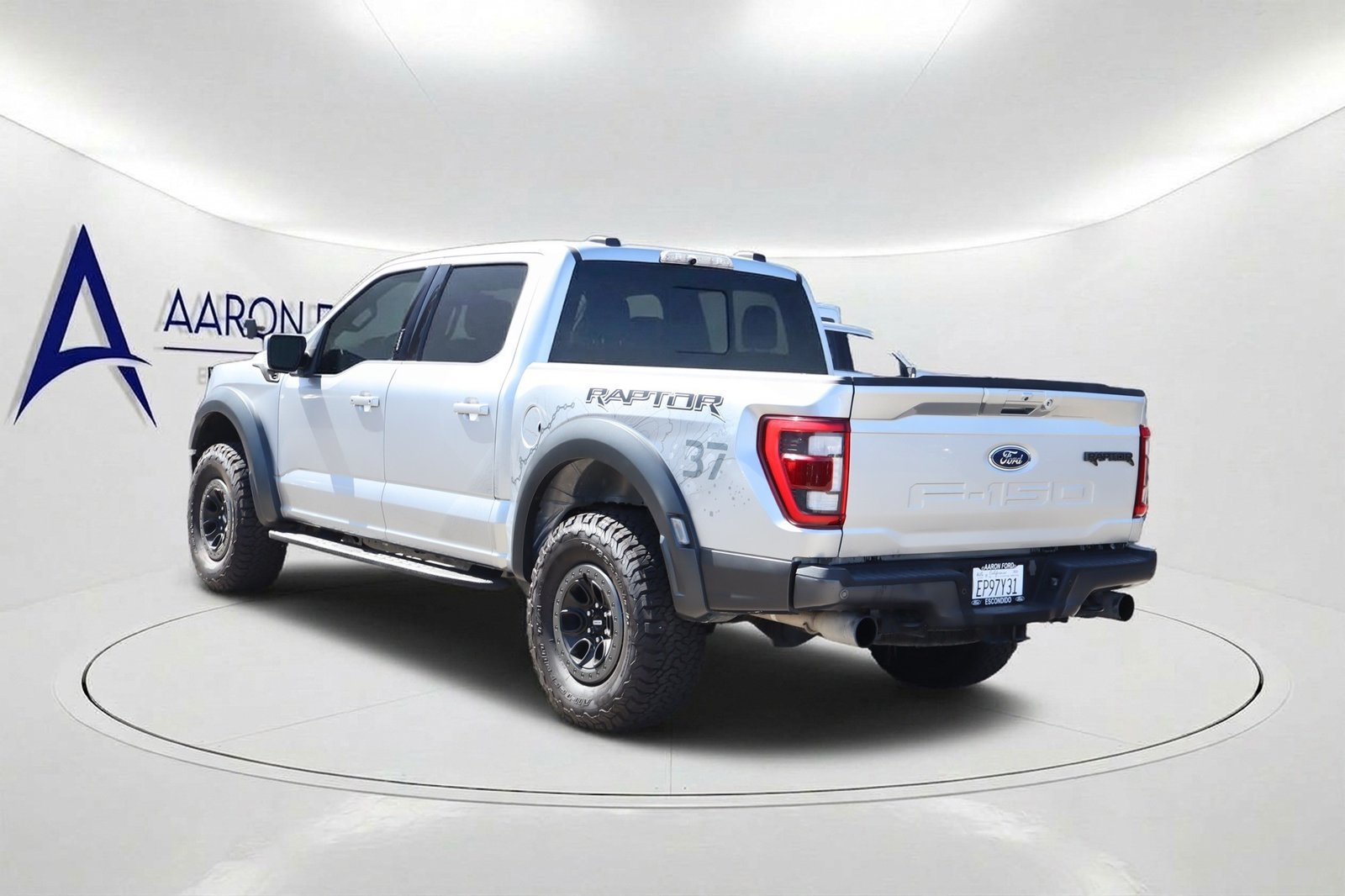 Used 2023 Ford F150 Raptor w/ Raptor Carbon Fiber Package AWD/4WD image 7