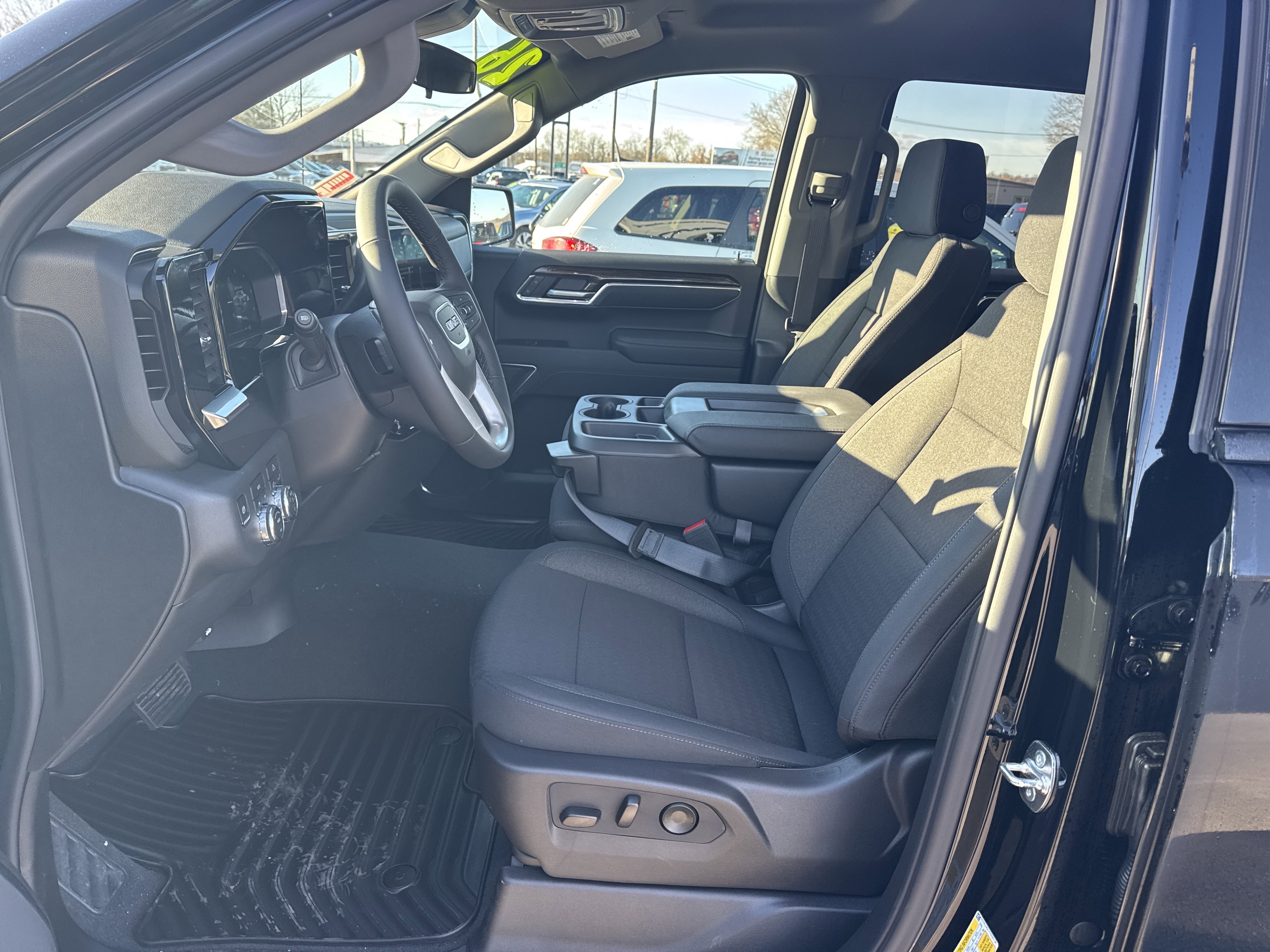 New 2026 GMC Sierra 1500 Elevation image 12