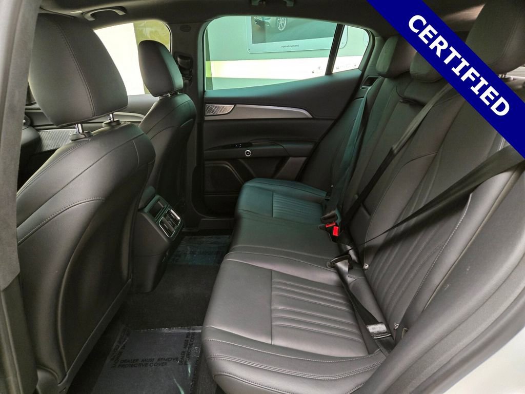 Certified 2024 Maserati Grecale GT image 19