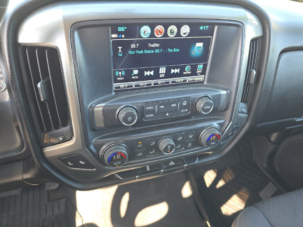 Used 2018 Chevrolet Silverado 1500 LT w/ All Star Edition AWD/4WD image 34