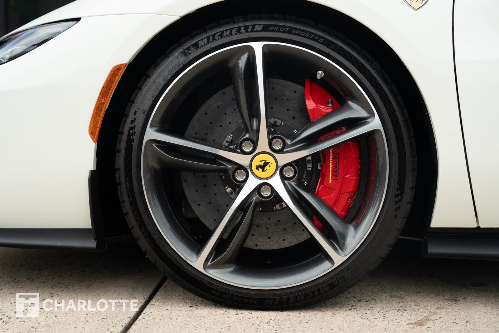 Used 2024 Ferrari 296 GTS RWD image 11