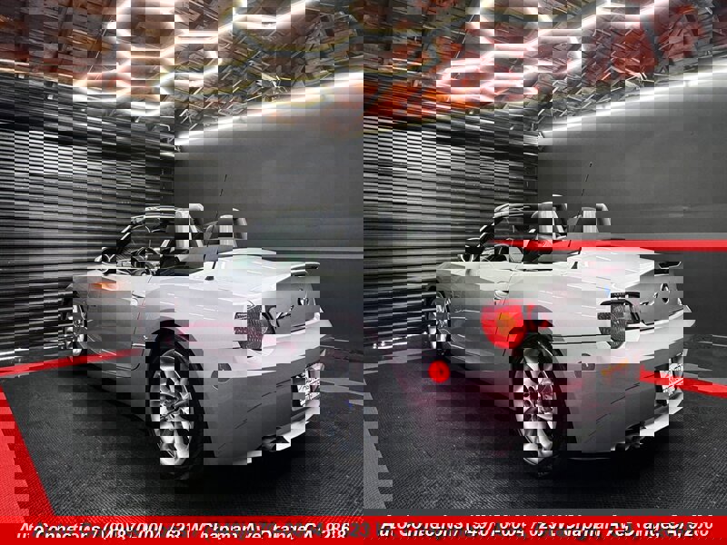 Used 2003 BMW Z4 2.5i image 6