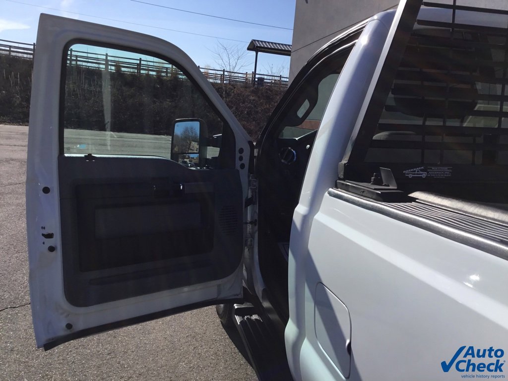 Used 2016 Ford F350 XLT w/ XLT Value Package image 25