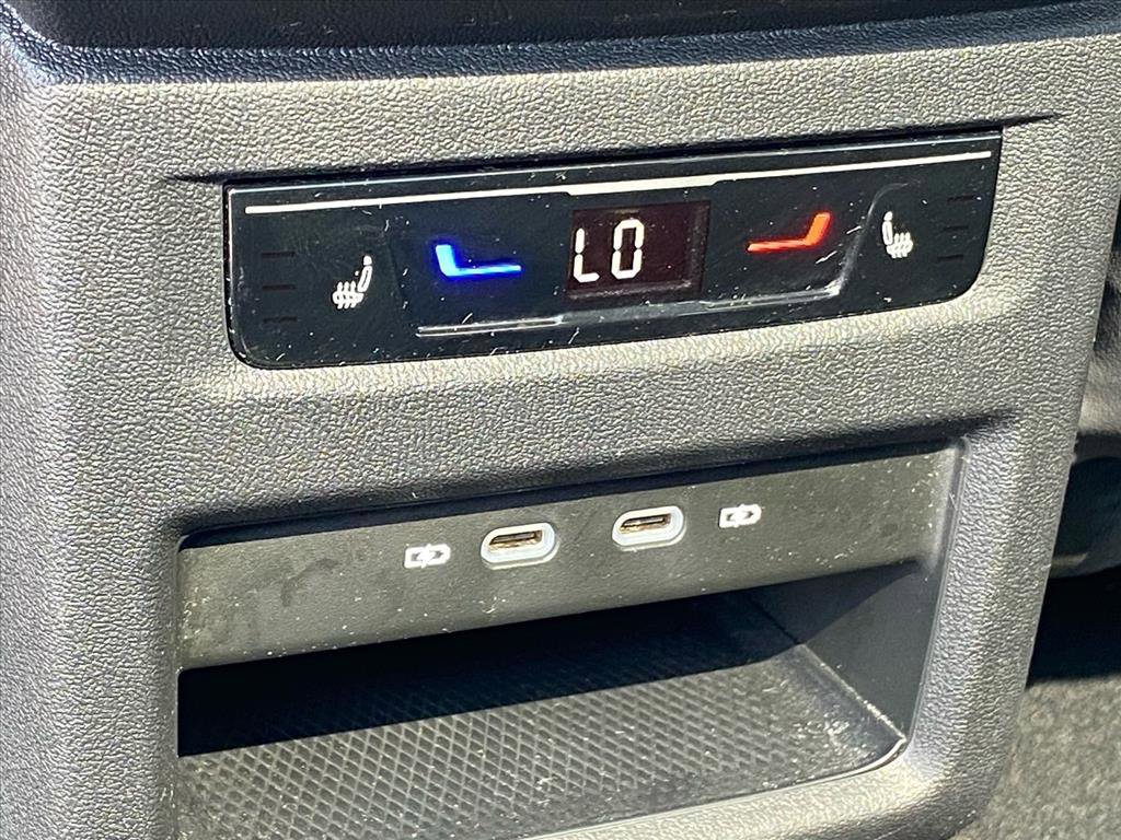 Used 2023 Volkswagen ID.4 Pro S Plus image 20