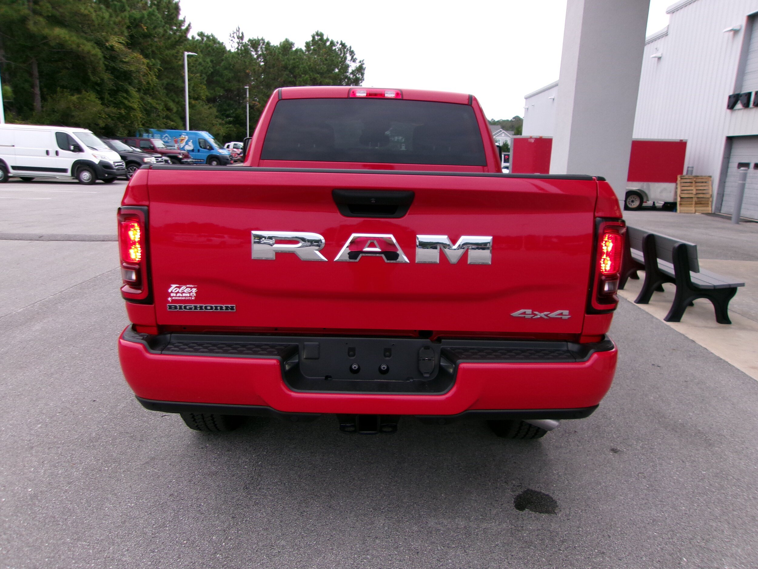 New 2026 RAM 2500 Big Horn AWD/4WD image 22
