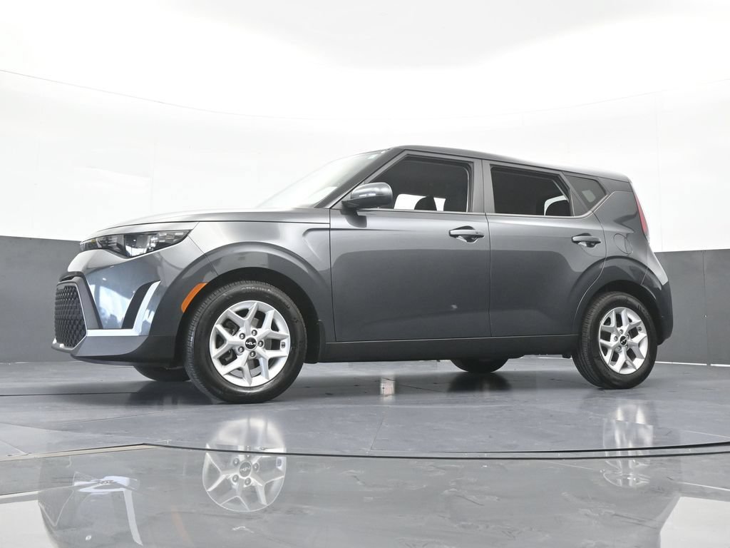 Used 2024 Kia Soul S FWD image 53