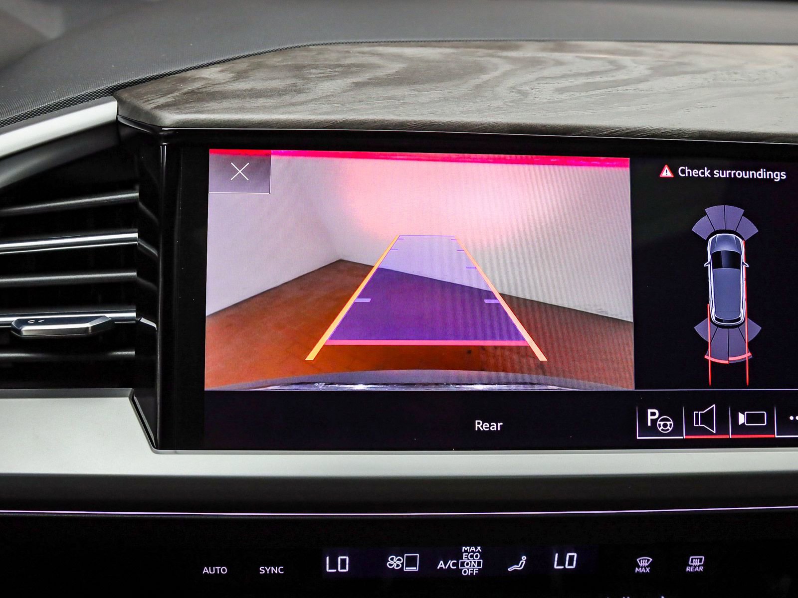 Certified 2023 Audi Q4 e-tron Premium Plus w/ Premium Plus image 26