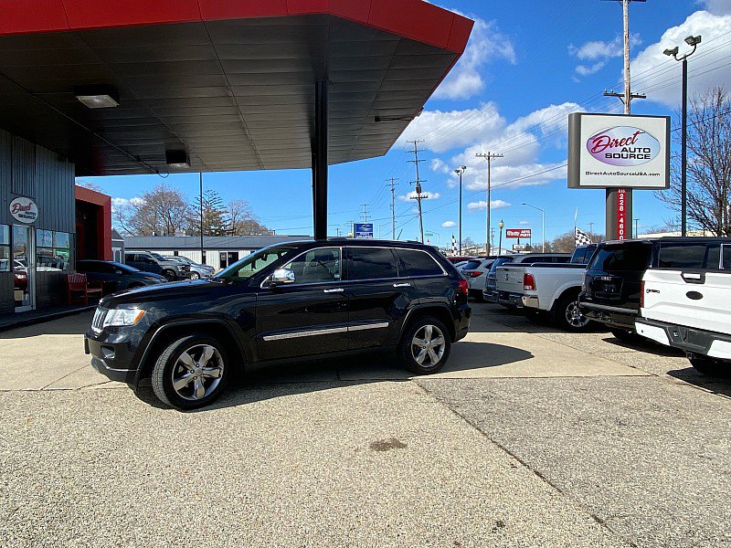 Used 2013 Jeep Grand Cherokee Overland image 1