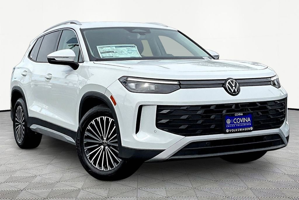 New 2026 Volkswagen Tiguan S image 1