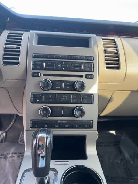 Used 2011 Ford Flex SEL w/ Rapid Spec Order Code FWD image 18
