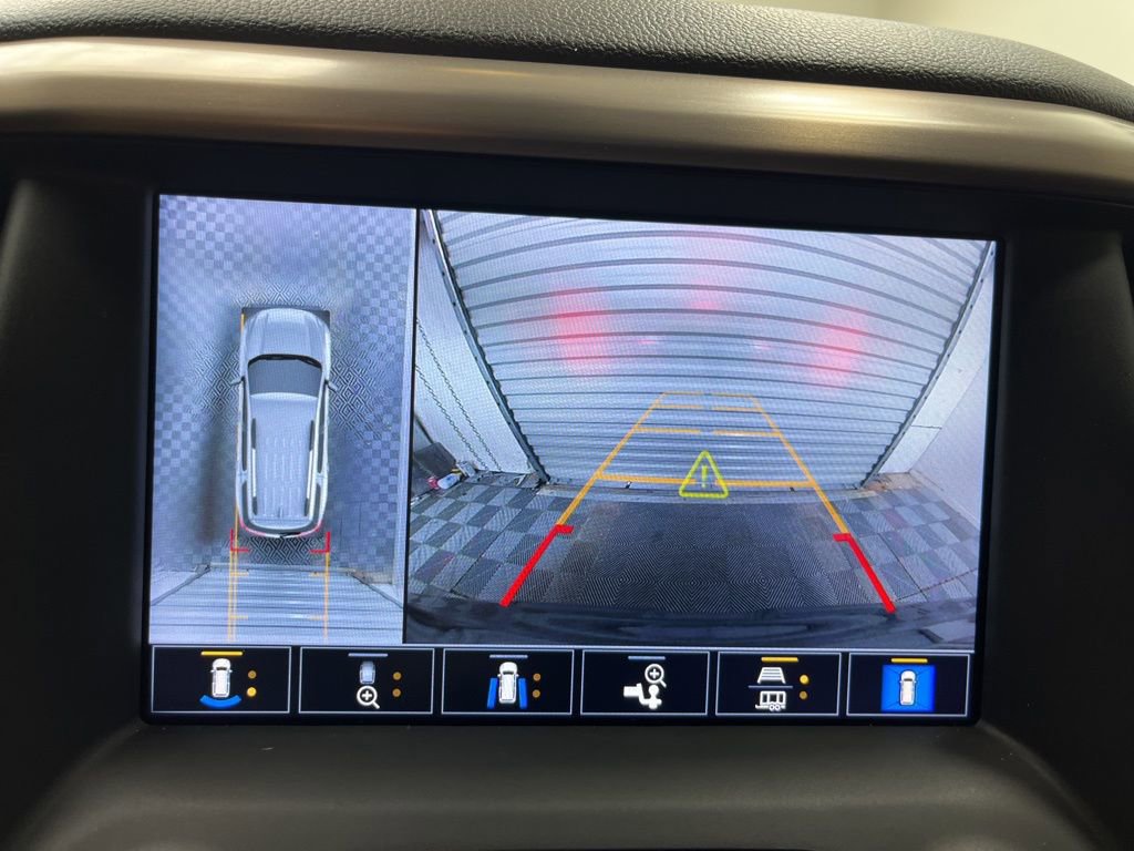 Used 2022 GMC Acadia Denali w/ Denali Ultimate Package image 15