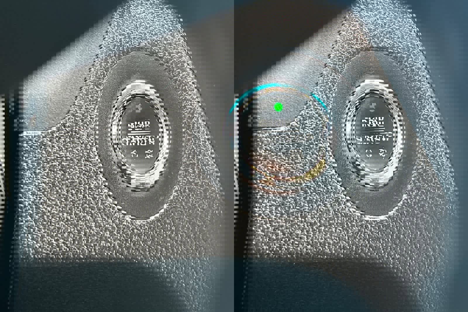 Used 2016 Ford Explorer XLT w/ Equipment Group 201A image 26