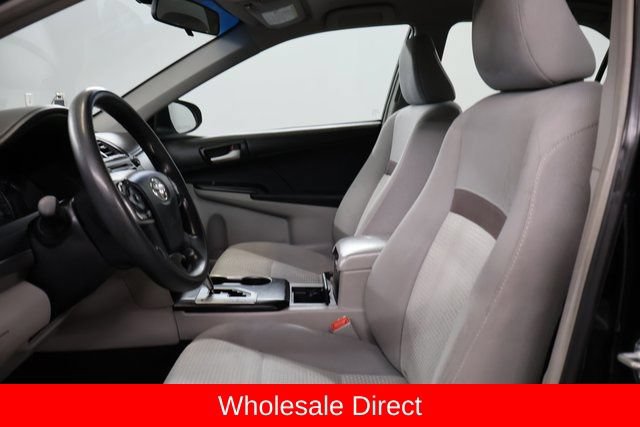 Used 2012 Toyota Camry LE FWD image 11