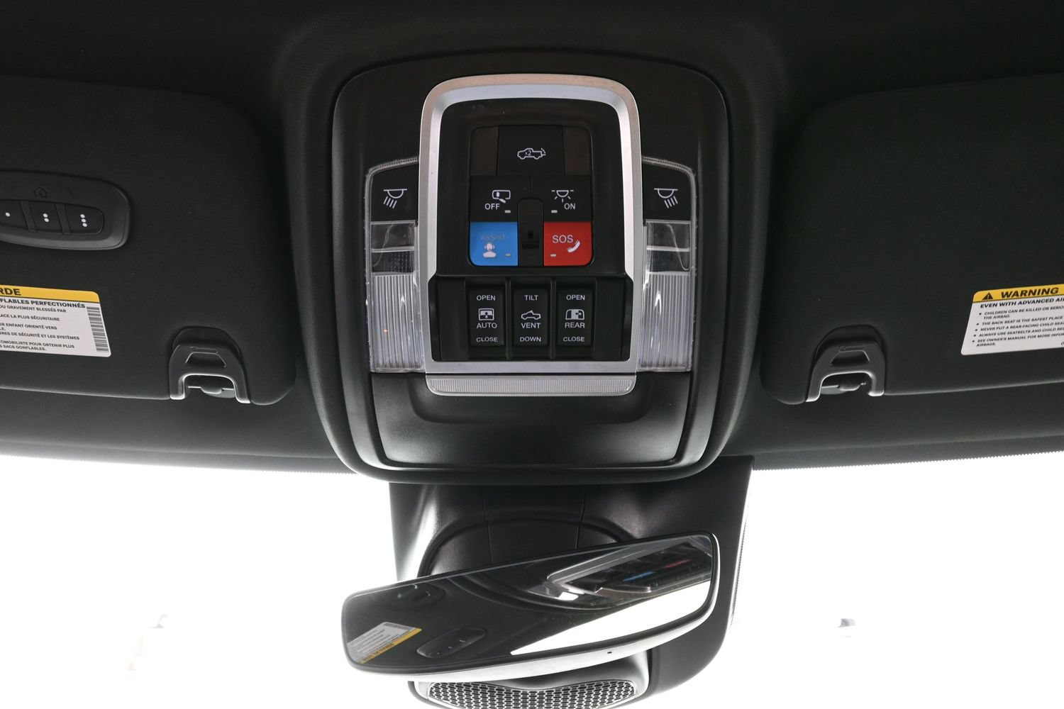 Used 2025 RAM 2500 Laramie w/ Night Edition AWD/4WD image 28