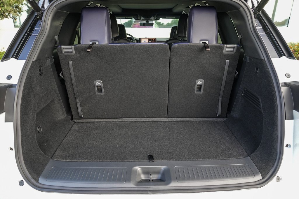 New 2026 INFINITI QX60 Sport image 25