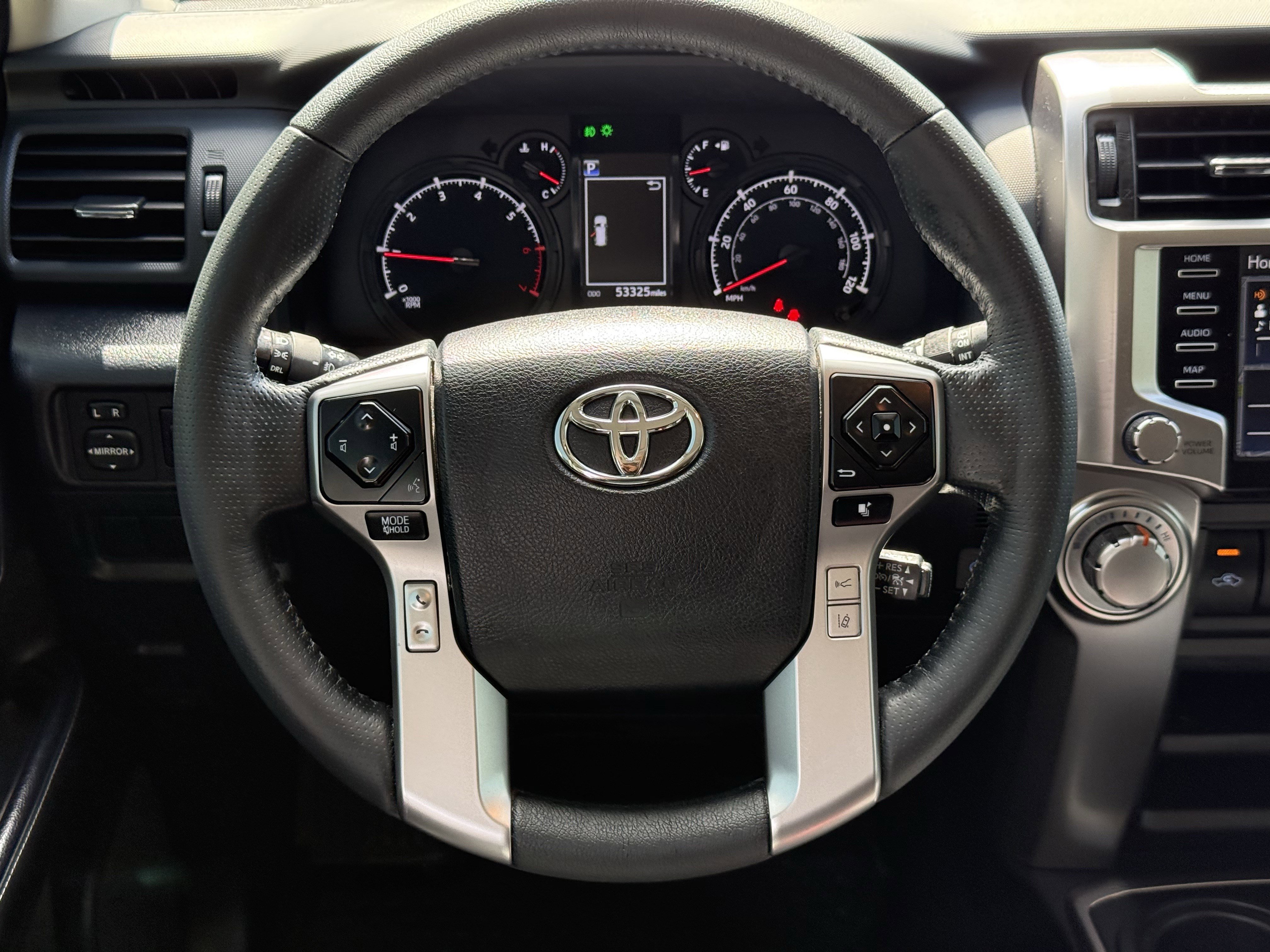Used 2023 Toyota 4Runner SR5 Premium w/ Moonroof Package AWD/4WD image 16