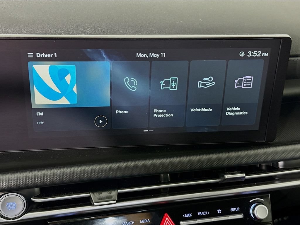 Certified 2025 Hyundai Tucson SEL FWD image 6