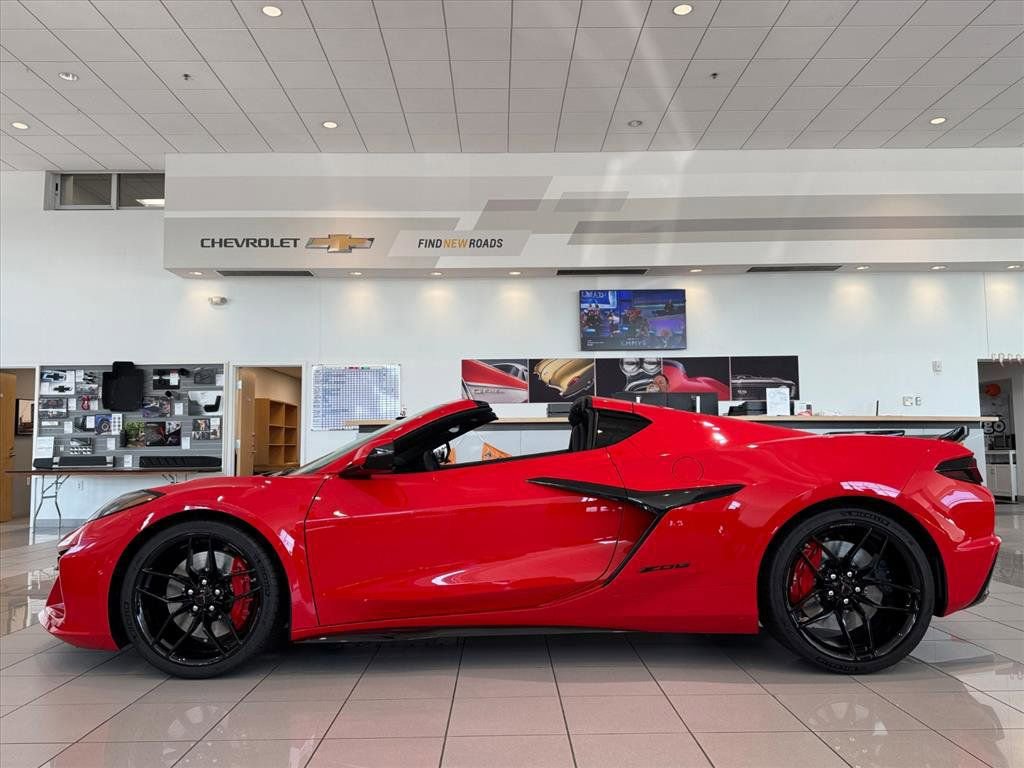 New 2025 Chevrolet Corvette Z06 image 4