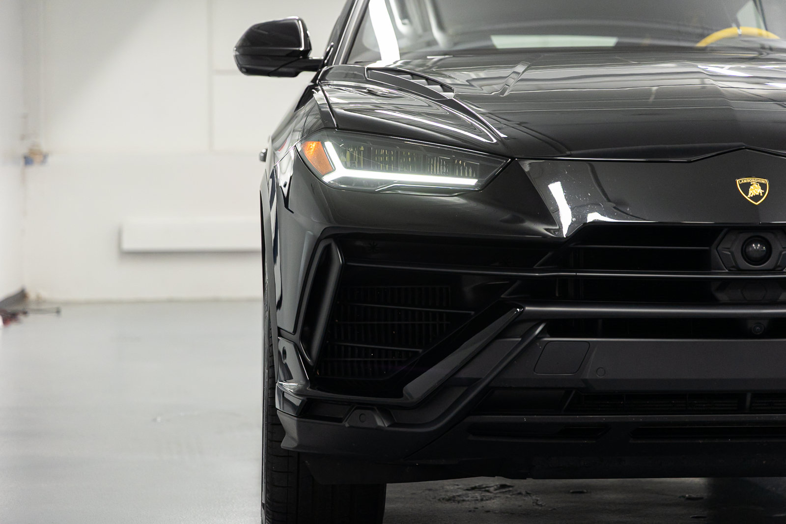 Used 2024 Lamborghini Urus S AWD/4WD image 9