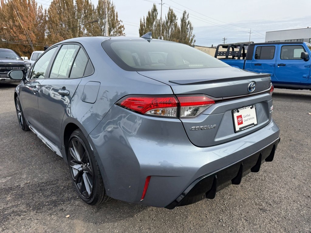 Certified 2025 Toyota Corolla SE image 15