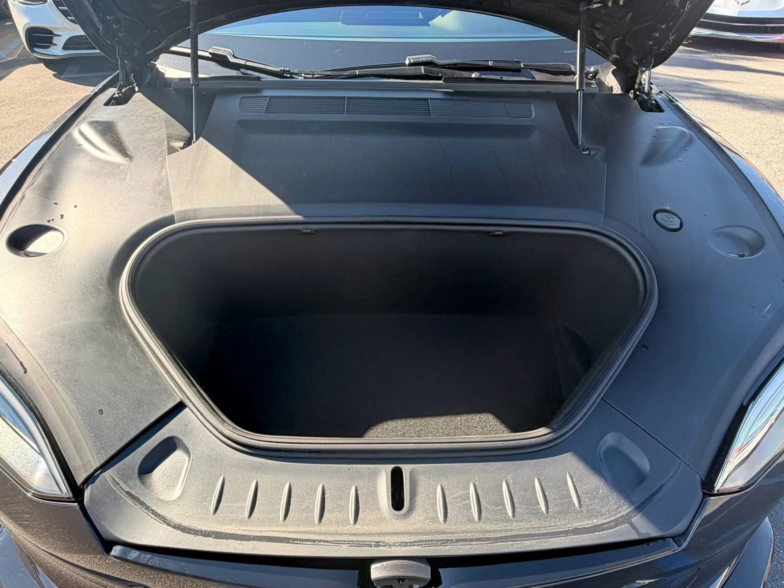 Used 2024 Tesla Model S AWD/4WD image 14