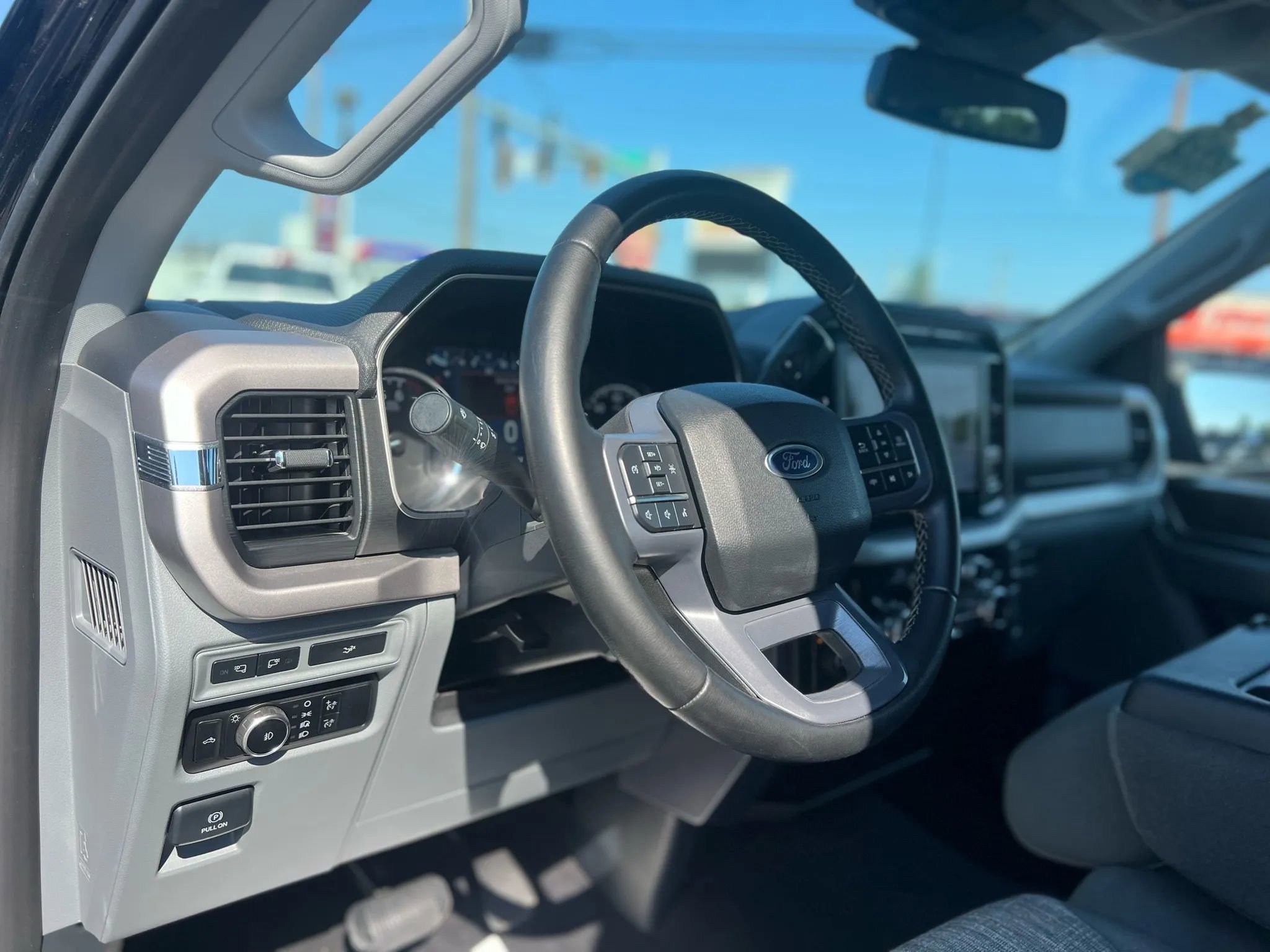 Used 2023 Ford F150 XLT w/ Equipment Group 302A High image 16