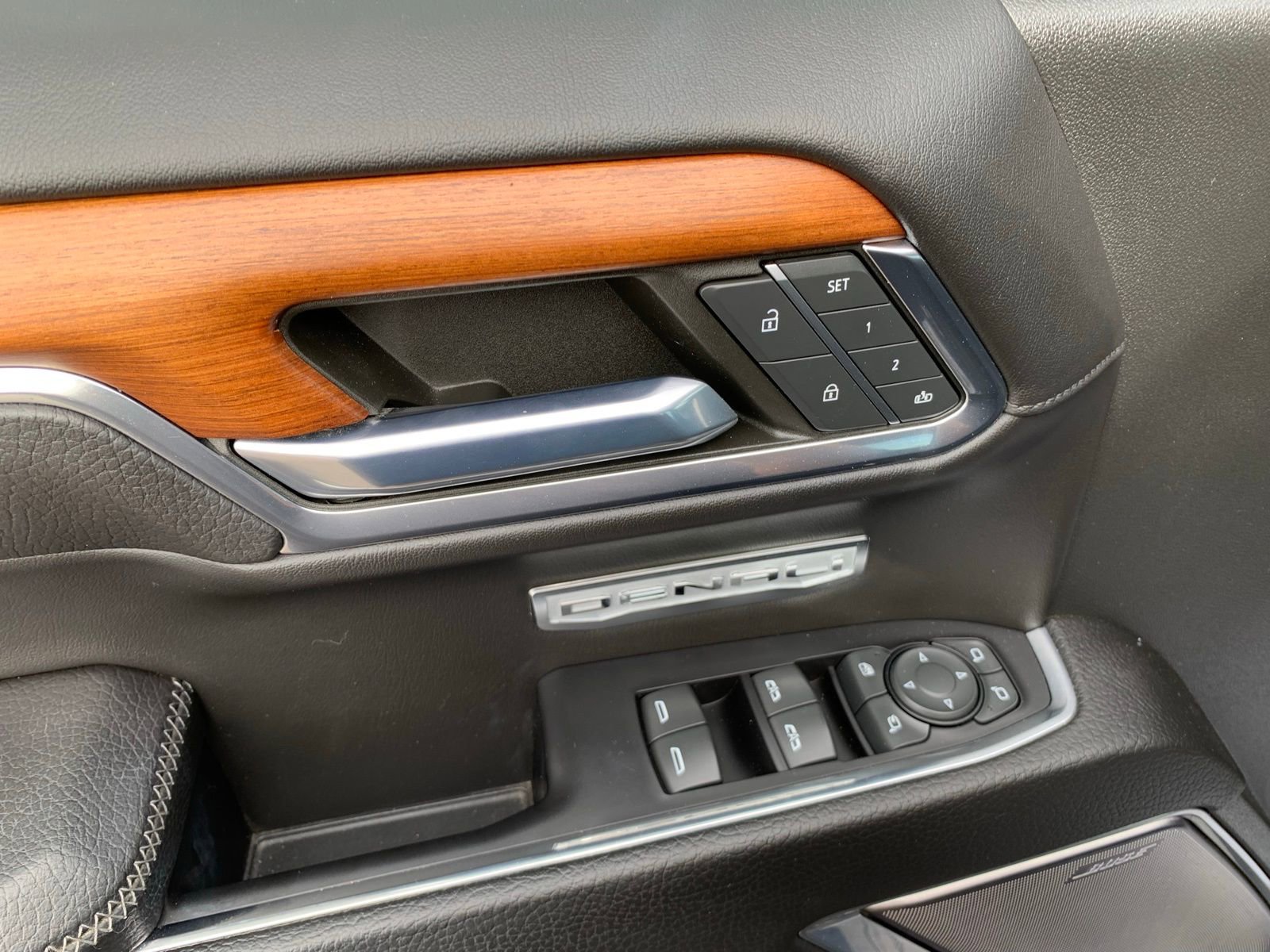 Used 2022 GMC Sierra 1500 Denali image 13