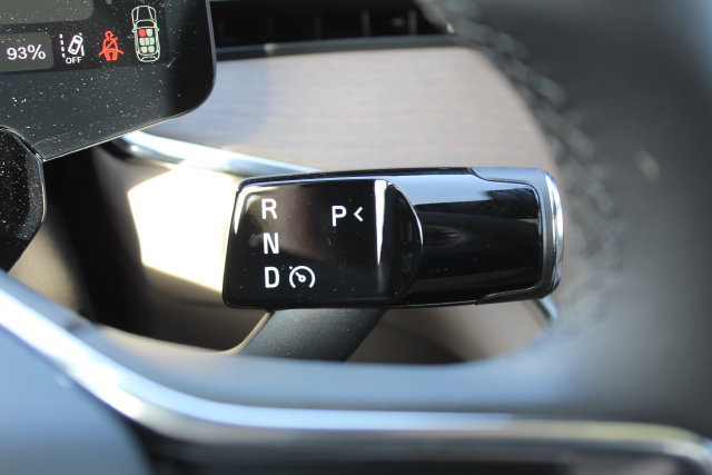 New 2026 Volvo EX90 Ultra AWD/4WD image 17