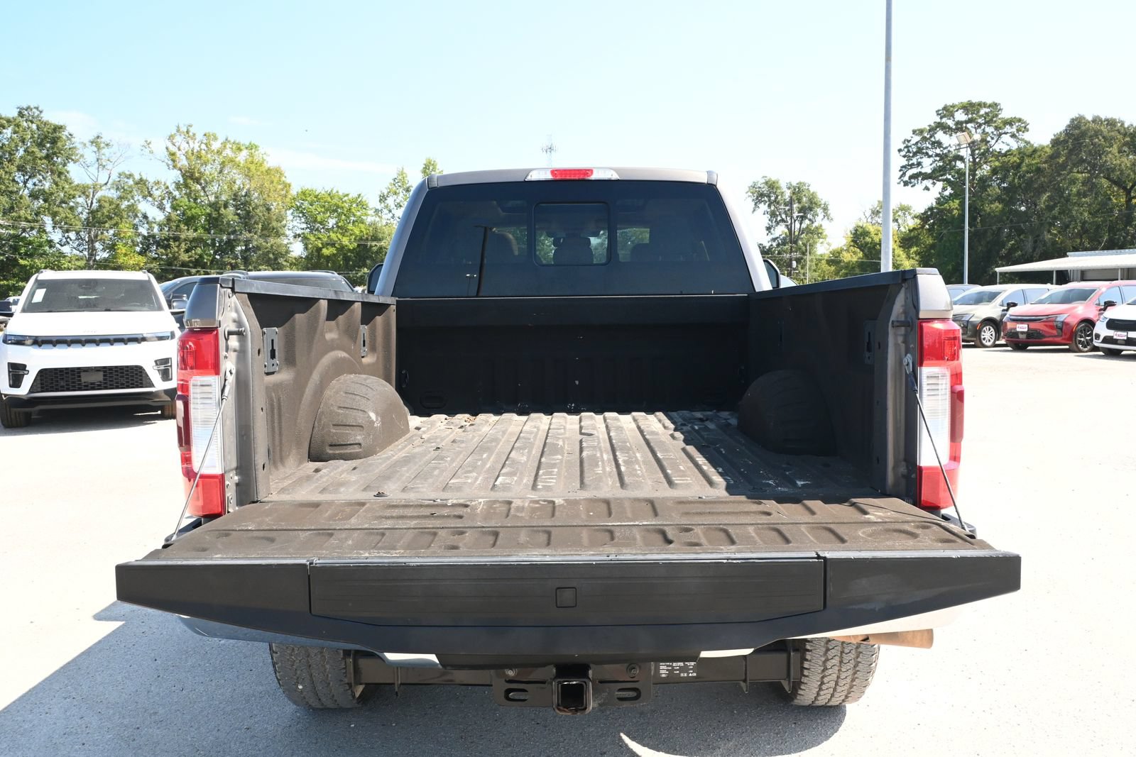 Used 2019 Ford F250 Lariat w/ Lariat Ultimate Package AWD/4WD image 29