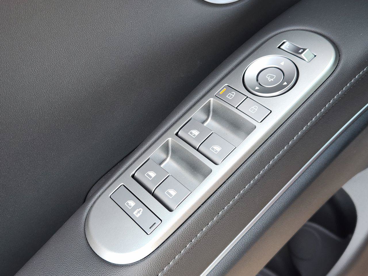 New 2026 Hyundai Palisade SEL Premium FWD image 22