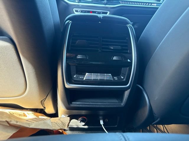 Certified 2025 BMW X5 xDrive40i w/ M Sport Package AWD/4WD image 11