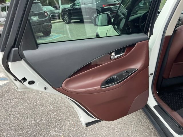 Used 2016 INFINITI QX50 AWD w/ Premium Plus Package image 11