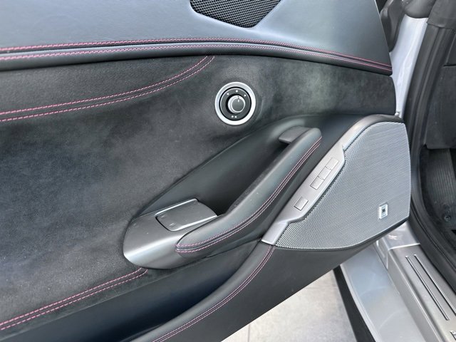 Used 2022 Ferrari Portofino M image 7