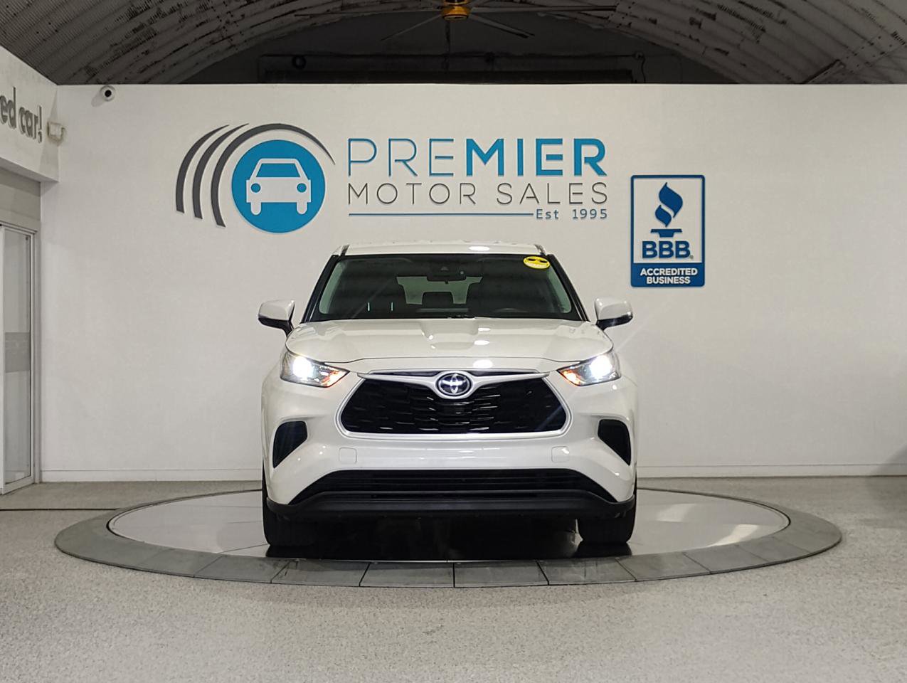 Used 2021 Toyota Highlander L image 90