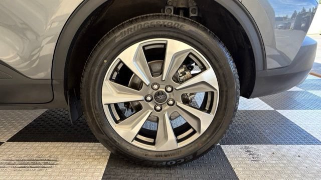 Used 2025 Ford Escape Platinum AWD/4WD image 11