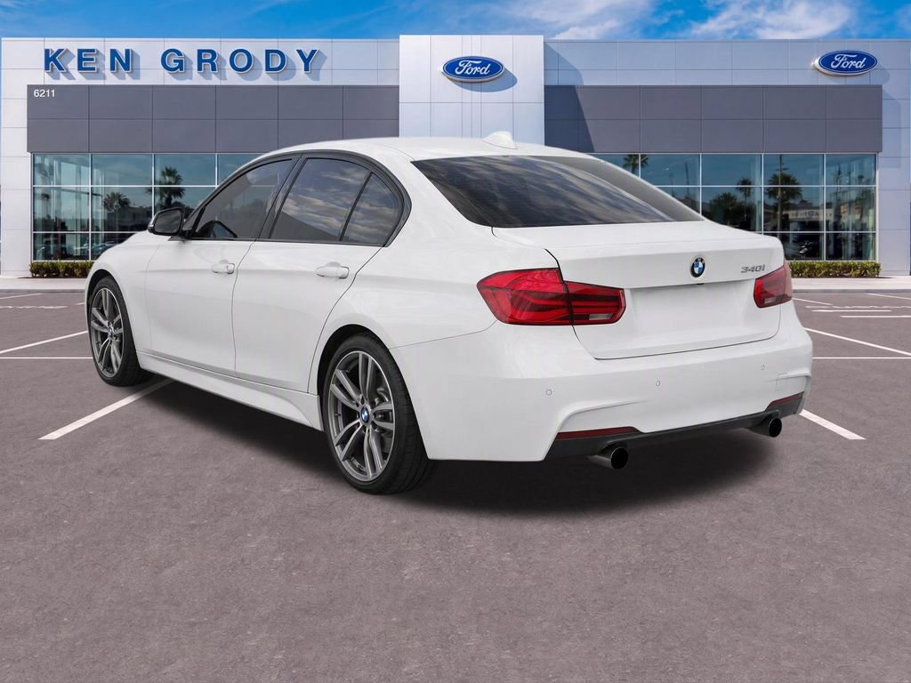 Used 2016 BMW 340i Sedan RWD image 4