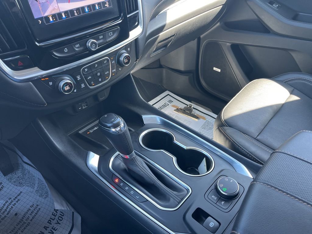 Used 2020 Chevrolet Traverse Premier image 23