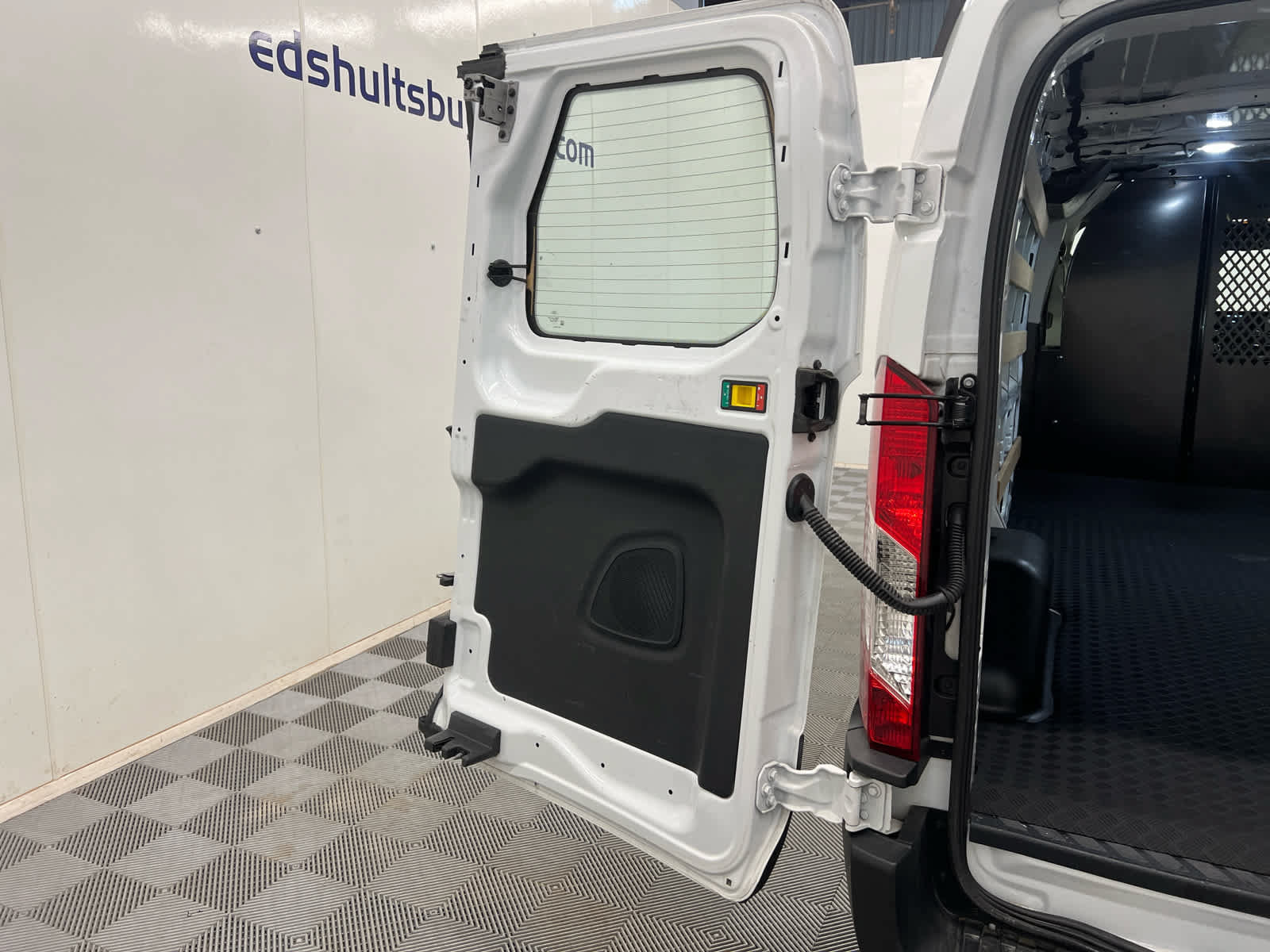 Used 2022 Ford Transit 250 Low Roof w/ Exterior Upgrade Package RWD image 28