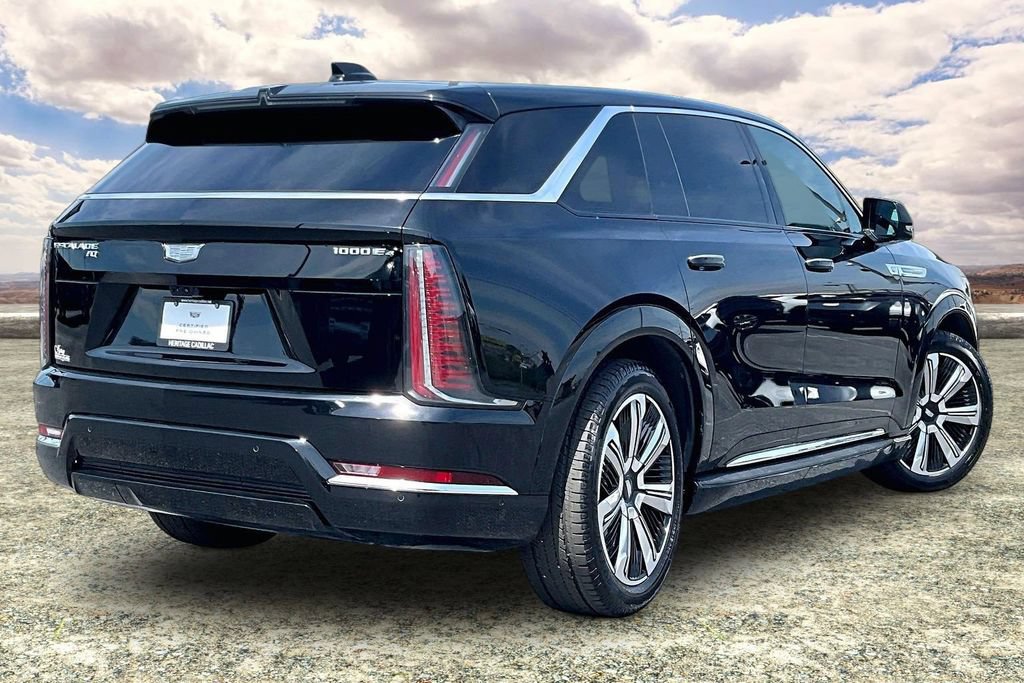 Certified 2025 Cadillac Escalade IQ Luxury 2 w/ LPO, Premium Carpet Package AWD/4WD image 5