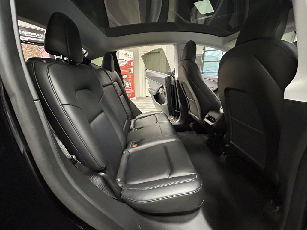 Used 2020 Tesla Model Y Long Range image 42