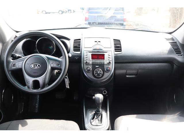 Used 2011 Kia Soul + image 9
