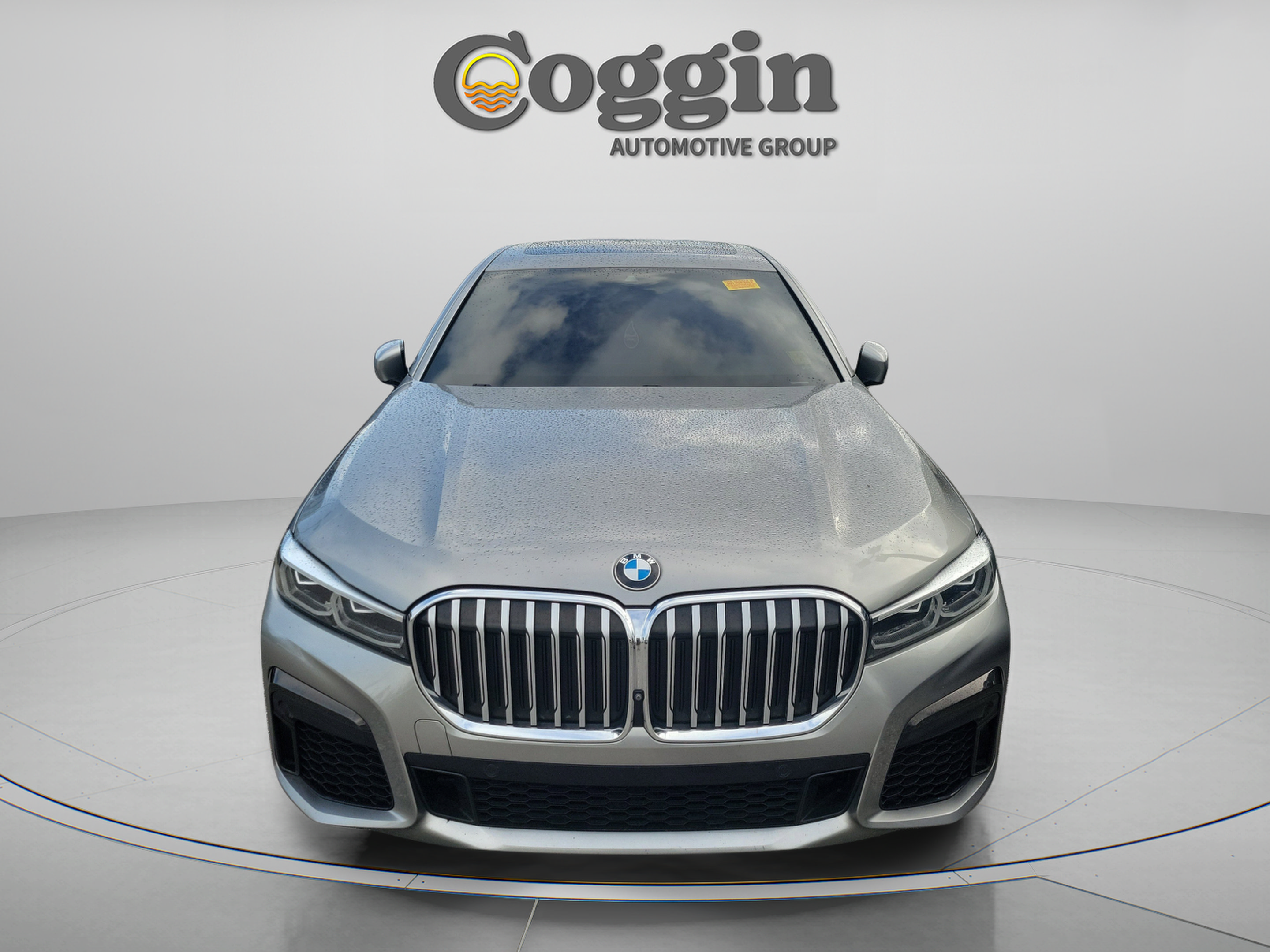 Used 2020 BMW 740i xDrive w/ M Sport Package AWD/4WD image 11