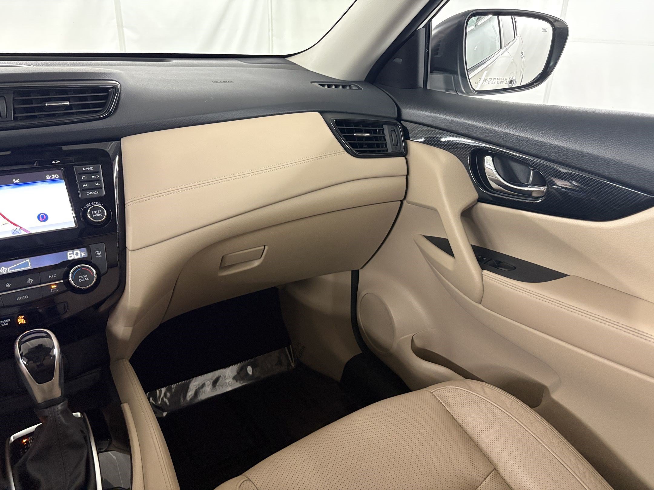 Used 2017 Nissan Rogue SL w/ SL Premium Package FWD image 30