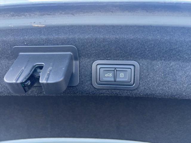 Certified 2023 Audi S6 Premium Plus w/ Premium Plus Package image 9