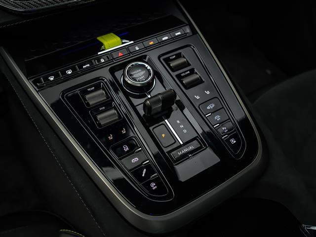 New 2026 Aston Martin DBX S image 9