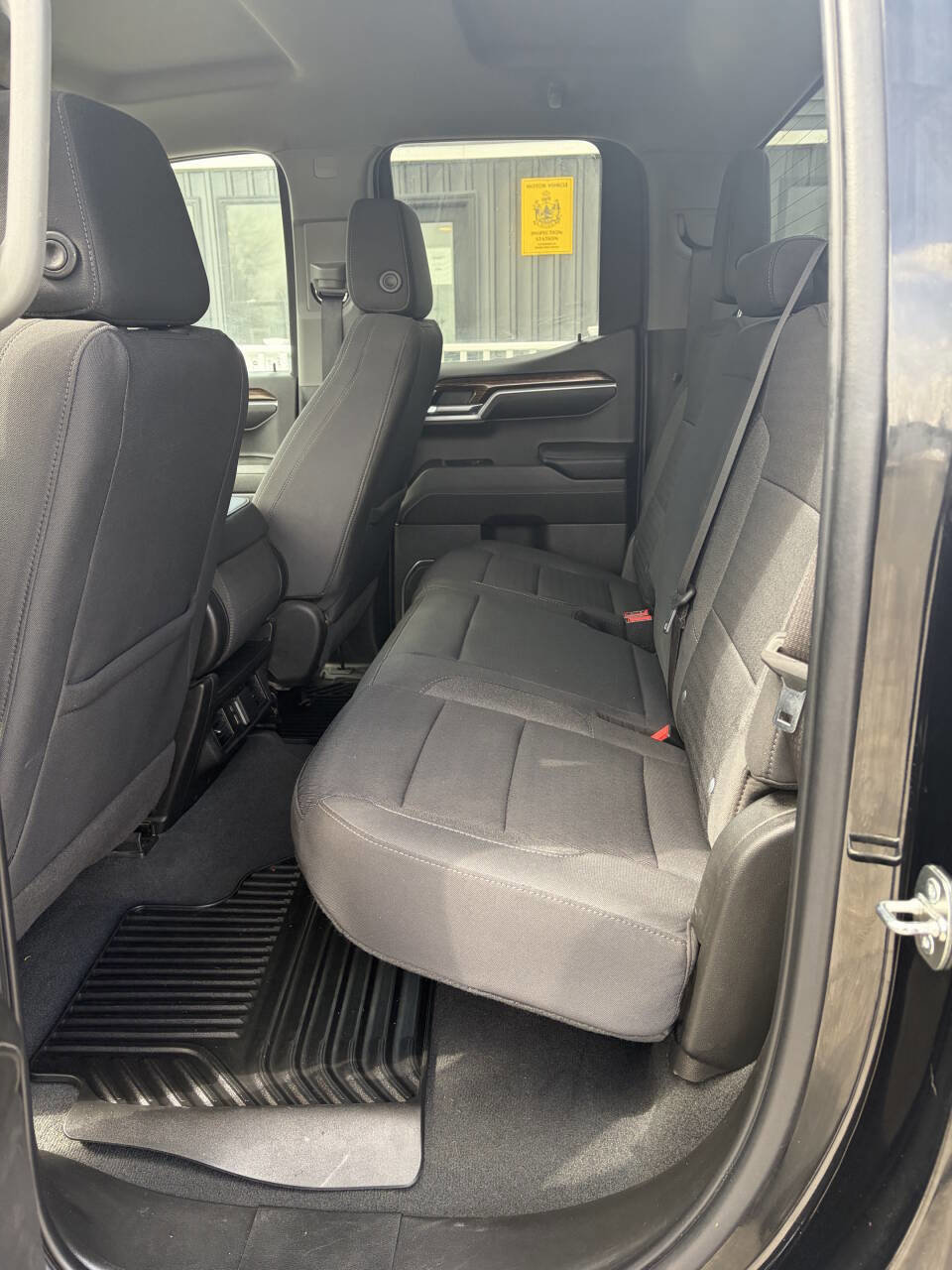 Used 2023 GMC Sierra 1500 SLE w/ X31 Off-Road Package image 22