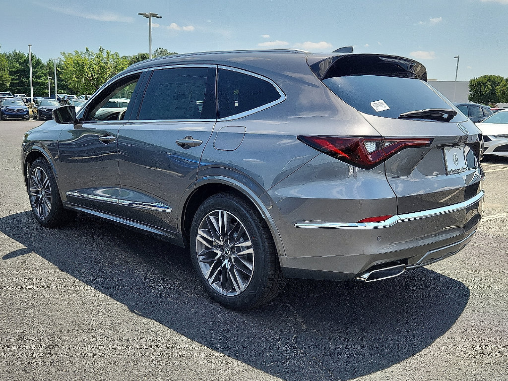 New 2026 Acura MDX w/ Advance Package AWD/4WD image 4