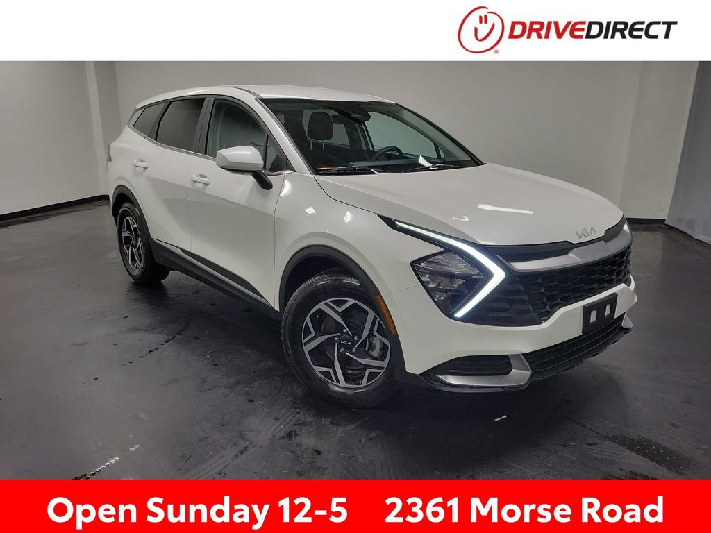 Used 2023 Kia Sportage LX FWD image 1
